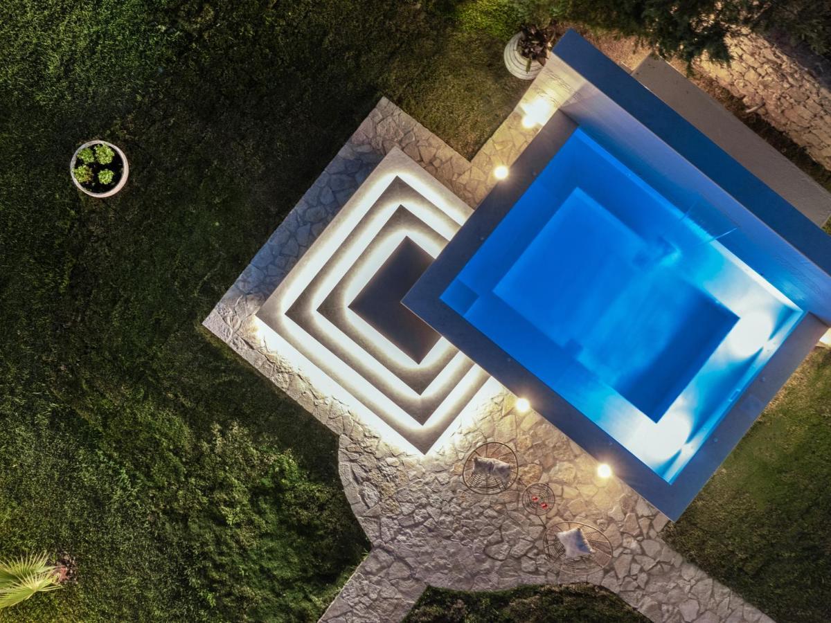 Amalthia Villa Mouzákion Exterior foto
